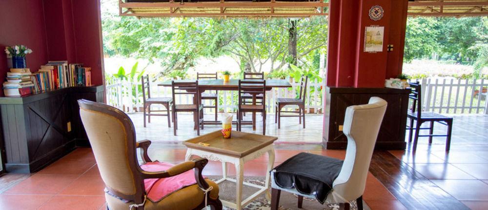 Mae Rim Lagoon Bed & Bakery Экстерьер фото