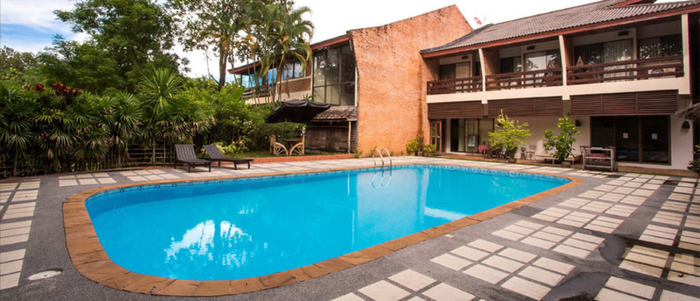 Mae Rim Lagoon Bed & Bakery Экстерьер фото