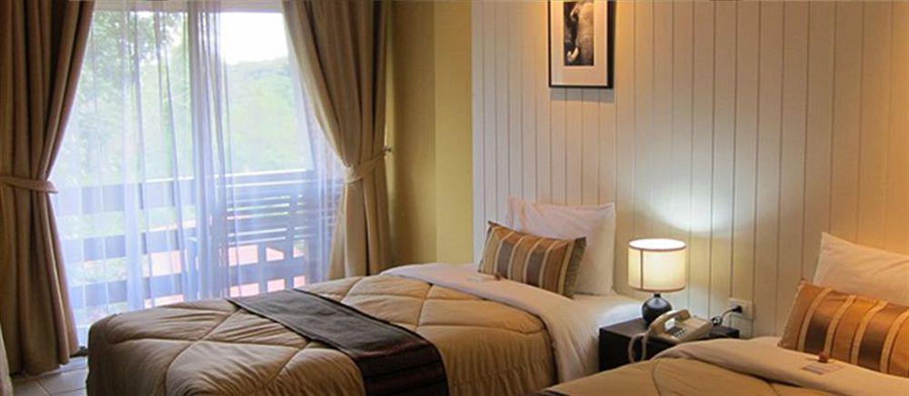 Mae Rim Lagoon Bed & Bakery Экстерьер фото